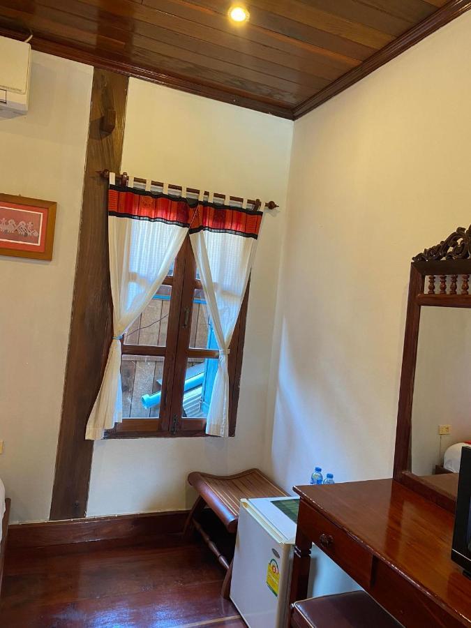 Villa Ouis Namkhan Riverside Luang Prabang Exterior photo