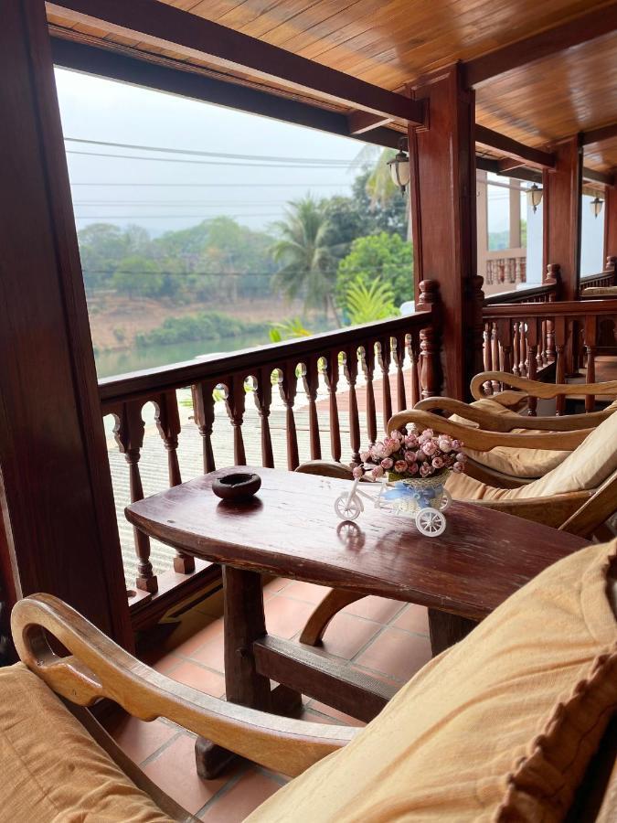 Villa Ouis Namkhan Riverside Luang Prabang Exterior photo