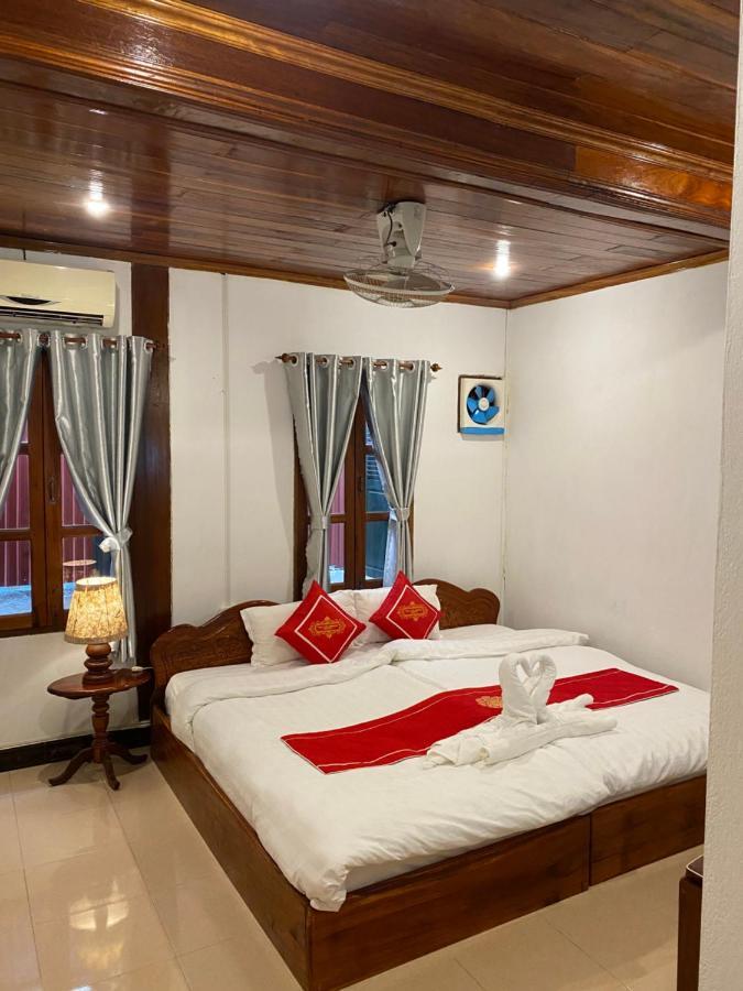Villa Ouis Namkhan Riverside Luang Prabang Exterior photo